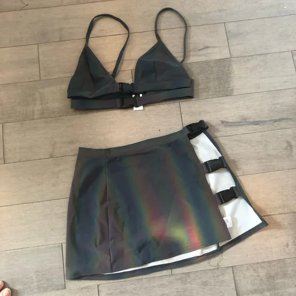 Club Exx Spectral Frequency Reflective Buckle Skirt Set - Picture 2 of 3